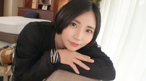 【女子大生】芸術系美少女21歳☆清楚な見た目の女の子をいきなり巨根で全力激ピス☆美尻が眩しいバックが最高☆