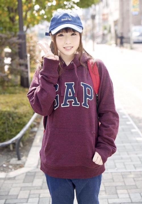 【MM号】草食男子の恋の悩み相談で美人女子大生が乗車！ウブな男子のフリをした男優と成り行きセックスで何度も絶頂イキ