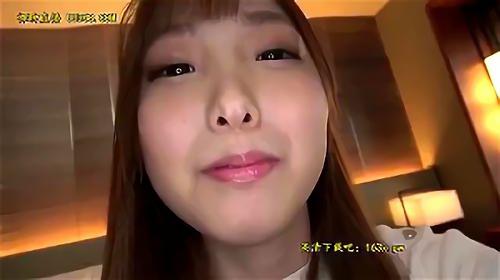 性欲のあまり止められなかったお嬢様が再び登場、今まで味わったことのない美味しさ、その後、何度も潮吹きで絶頂させられ、玩具で犯され続け、雌豚にされてしまう！