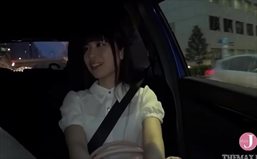 『美月まい』現役声優「美月まい」が人生初の生中出しにチャレンジ。監督面接で今回の趣旨を説明、車内で中出しをする気持ちを確認、中出しする覚悟を決！