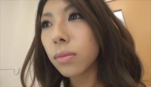 『若妻』過去に姉（小百合）にいじめられたことがきっかけで女性不信に。女性経験のないまま育ったが、父の跡を継いで産婦人科を開業。女性患者に対！