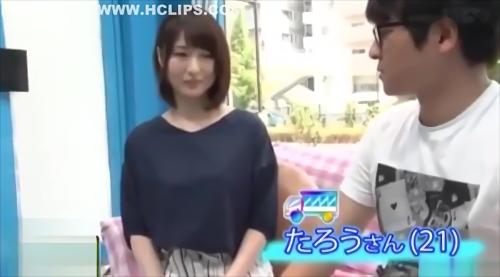 『ナンパ』スーパーや駅前で、若いお母さんたちが「困っている男性を励ましませんか？若いお母さんたちは誰にでも優しく親切だ。優しく手コキしてくれ！