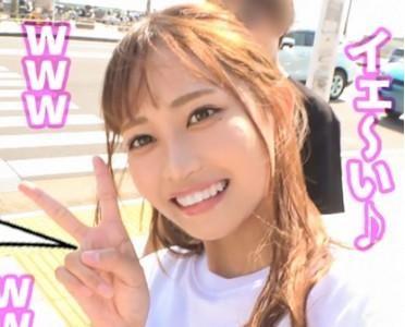 【ギャル×ナンパ】海でモデル並みのスレンダーボディの美人ギャルをナンパしホテルで水着着衣エッチ♡