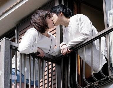 【巨乳幼馴染】「そっち行ってもイイ?」お互いの両親不在の2日間に隣人の可愛い幼馴染と性欲剥き出しイチャラブセックス!