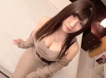 【巨乳美容部員】「1年以上エッチしてなくて...」グラマラスボディの美人美容部員27歳が久しぶりの勃起チンポ挿入でイク