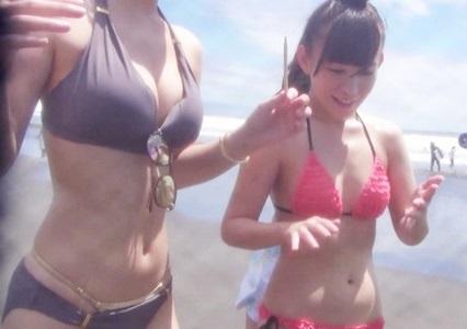 【水着美少女×中出し】夏の海でナンパしたぐうかわお団子ヘアーの美少女JDをホテルに誘い勃起チンポで激ピス中出しセックス!