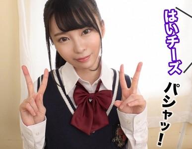 【スク水JK×中出し】経験人数たったの1人のうぶな美少女JKがスク水にオイルを垂らされバックで激ピス中出しセックス!