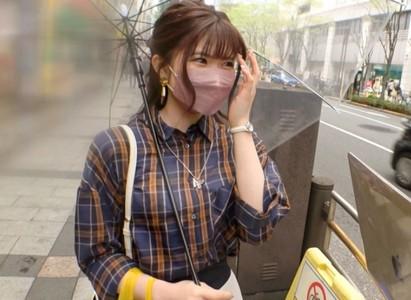 【スレンダー美女×ナンパ】動画配信をする美容学生が動画にエロ要素を加えたいと言い気付けば勃起チンポ挿入w