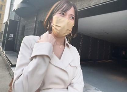 【爆乳女子アナ×中出し】やらしい高級ランジェリーを履いたバチクソ美人な爆乳Hカップ女子アナと中出しハメ撮りセックス!