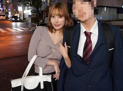 【爆乳ギャル×NTR】「家来ちゃうんですかw」終電を逃したカップルの彼女を送ると言い借りて自宅にお邪魔しセックスする!
