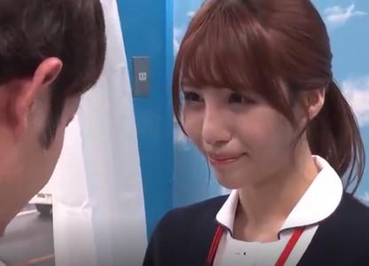 【マジックミラー号】「本当に童貞君...?」美人看護師さんに童貞君の筆下ろしをお願い!のはずがAV男優が激ピス中出し!