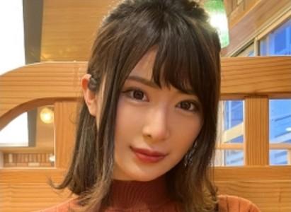 【爆乳美女】爆乳Jカップ高身長のスレンダー美女が勃起チンポで突かれる度におっぱいブルンブルン揺らしイキまくる！