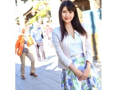 【スレンダー人妻】可愛い水色下着を履いた色気溢れる清楚系スレンダー人妻25歳専業主婦が他人棒を求めAV出演!