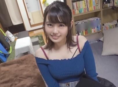 【美少女×女子大生】大学の友達に勧められてAV出演するもち肌美白JDがやらしい下着を履いて男性宅で撮影♥