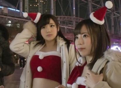 【巨乳サンタコス×ナンパ】サンタコスをした可愛いミニマム巨乳美女が極太チンポ挿入で絶頂ループを繰り返しイキまくる!
