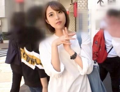 【女子大生×ナンパ】『フェラ顔激カワ!』ショートカットが似合うスレンダーJDをナンパしホテルに誘い手マンから濃厚フェラ!