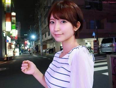 【素人×連続中出し】ショートカットが似合う可愛い巨乳ちゃんにセーラー服を着させて男2人がキツマンに連続中出しセックス!