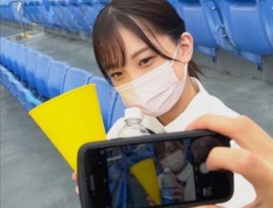 【美少女JK×中出し】いじられると秒で濡れちゃう敏感おマンコの美少女JKを家に誘いイチャラブ中出しエッチをハメ撮り♥