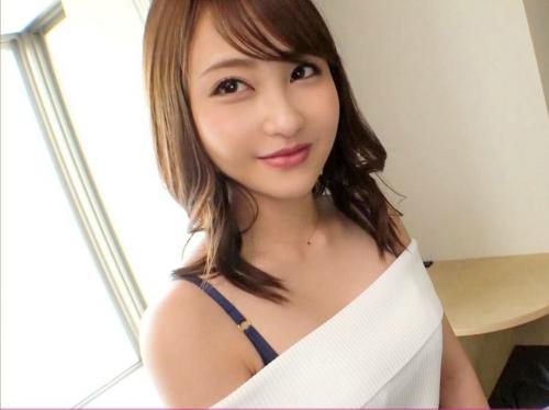 【巨乳美女】『激カワです!』透け透け青パンティを履いた激カワ美女をナンパしホテルに誘いエロボディを堪能&手コキ・フェラ❤️