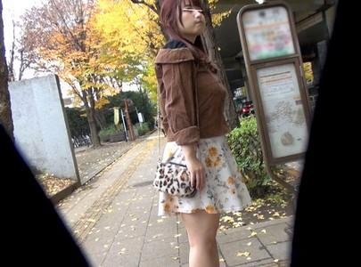 【巨乳痴漢バス】「ヤダ...今日も触られてる...」毎日同じ時間に乗車するミニスカ爆乳美女の身体を車内で堪能する!