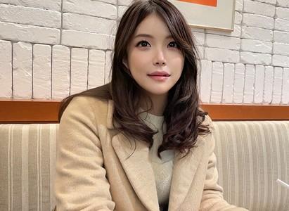 【巨乳若妻×不倫】「私...人妻ですよ...」欲求不満な巨乳カリスマT●kT●ker25歳がイケメンモデルとオフパコ!