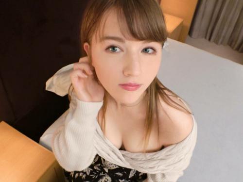 【巨乳白人】『カリフォルニア美女!』母国に居る彼氏に内緒でAV出演する白人美女がオナニー、フェラから勃起チンポ挿入でイク