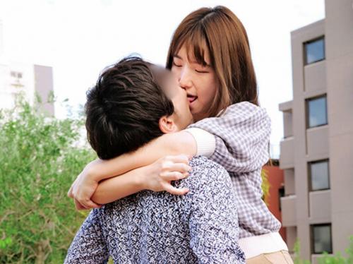 【ベロチューJD】スレンダー美少女JDが青空の下ベロチューから室内でパコパコセックスで可愛く喘ぐ❤️