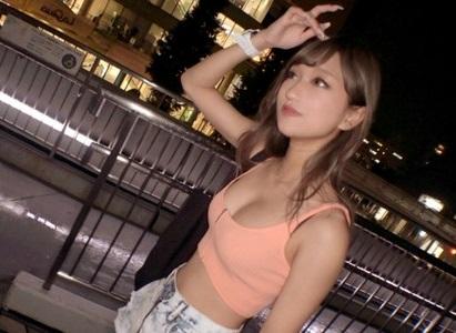 【スレンダーギャル】出会った瞬間に友達wノリの良い美人ギャルがエロ可愛いパンティを履いてエッチ♥