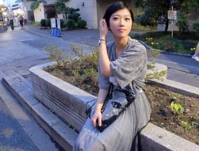 【スレンダー美女×ナンパ】裏原でナンパした大人びたショートカットが似合うスレンダー専門学生20歳をホテルでパコる♥
