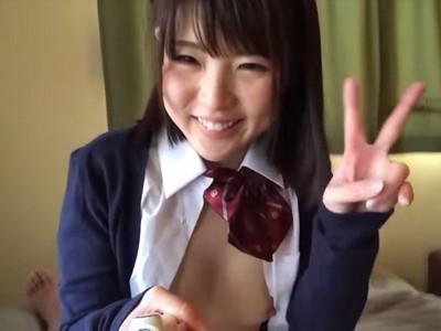 ※個人撮影【JK×ハメ撮り】チェック柄のミニスカ制服が可愛い美少女JKが自撮り棒で彼氏とのイチャラブエッチをハメ撮り!