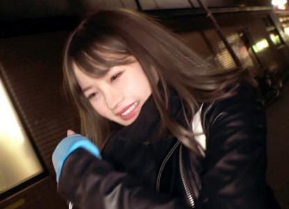 【ロリ美少女】黒パンストに白パンティを履いた超ロリ可愛い美少女21歳がホテルで勃起チンポでガン突きされ可愛くイク♥