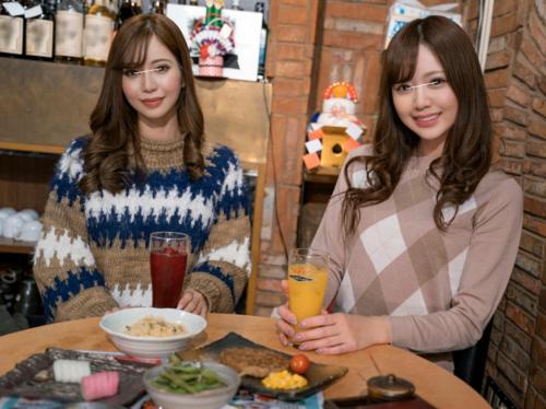 【女子大生×中出し】彼氏持ち美人JD2人を居酒屋でナンパし人生初のマシンバイブから乱交中出しNTRセックス❤️