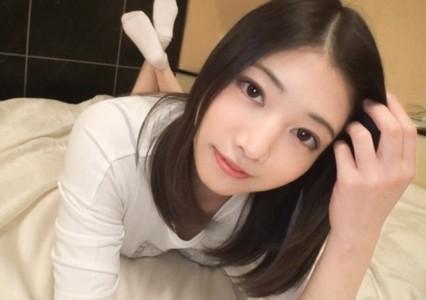 【スレンダー美女】『この清楚な顔でオナります!』清楚系美人専門学生20歳が可愛いリボン付パンティを履いて電マでオナりイク