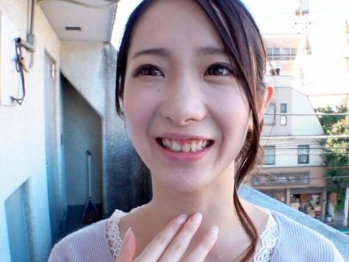 【美人妻×不倫】「旦那じゃ満足出来なくて...」スレンダー美人若妻が夫のチンポに満足出来なく他人ぼでセックス!