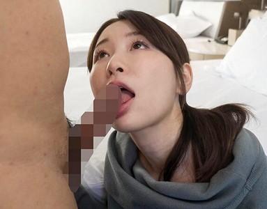 【美熟女×初不倫】「夫以外の男性は初めてで...」笑顔が可愛い色気溢れる介護士奥様30歳が初めての浮気を経験する♥