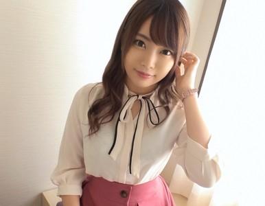 【あの店の美人販売員】クリクリした瞳が可愛い水色下着のアパレル店員21歳が極太チンポをしゃぶりバックから挿入＆激ピス!