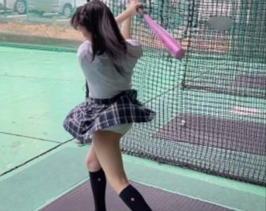 【スポーツ女子×中出し】運動神経抜群なスレンダースポーツ女子とデート後、制服着衣で中出しハメ撮りエッチ♥