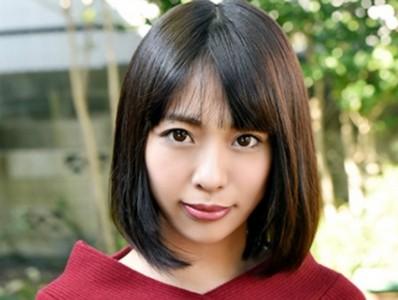 【スレンダー美女×中出し】ネットゲームで知り合った可愛い美女を部屋に誘いギンギンの勃起チンポでガン突きし大量中出し！
