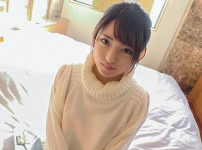 【貧乳×美少女】笑った時の八重歯までも可愛い美少女のキツマンとクリを同時責めでイカせる♥