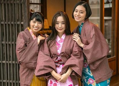 【痴女人妻×中出し】「あなたイイ男ね♥」大人の色気溢れる美熟女奥様が温泉旅館で好みの男を誘惑し中出しセックス!