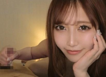 【完全主観×手コキ】エロく可愛い美女3人が下着姿であなたの勃起チンポを手コキ・パイズリ・尻コキしてくれる!