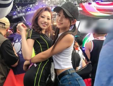 【ギャル×乱交】『JDとOLの2人と乱交!』フェスでナンパした可愛いJDとOLギャル2人をホテルに誘い男2人と乱交エッチ