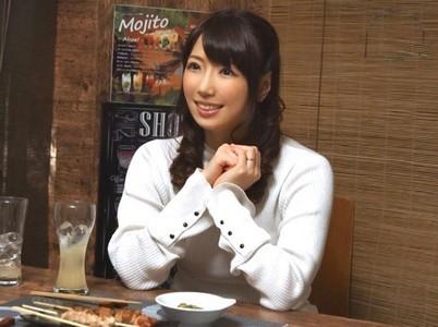 【おばさん相席居酒屋】「お兄さん、素敵♥」居酒屋で1人淋しく呑んでいた美熟女奥様35歳をナンパし部屋に連れ込みセックス!