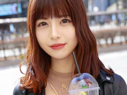 【巨乳OL】胸元大胆ファッションの美人OLがやらしい花柄下着着衣のまま勃起チンポ挿入で可愛く喘ぎイク!