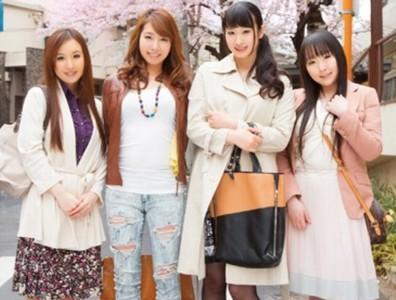 【ギャル人妻×乱交】「そんなつもりで来た訳じゃ..」マンションの一室でお茶だけのつもりで集まったギャル奥様達が乱交プレイ