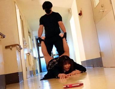 【女子高生×中出しレイプ】「身代わりの友達を呼べｯ!」表面上は仲良しの友達を自分が犯されたレイプ現場に呼び出す可愛いJK