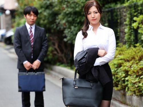 【女上司×相部屋】「何するよの!?」ずーっと憧れていた美人女上司と相部屋になりセックスしちゃう絶倫部下