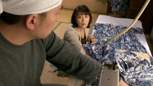 セックスの匂いが漂う小屋の中 人妻のナマナマしい白昼の情事 星野あかり 円城ひとみ