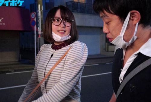 バイト場の口うるさくて大嫌いな先輩オタク女子を脱がしたら… ぷるんぷるん巨乳おっぱいボディで、僕は理性をなくし雪崩れ込むようにむしゃぶり突いた… 梓ヒカリ