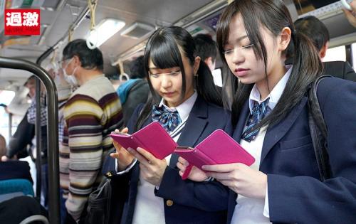 仲良し2人組いじり比べ痴● 友達の前で交互にイカされた女子○生